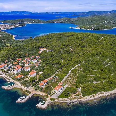 Apartamento Nice In With House Sea View Ždrelac