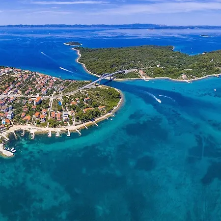 Appartement Nice In With House Sea View Ždrelac